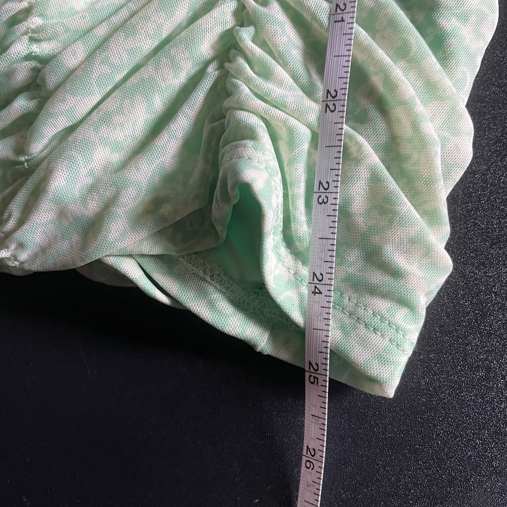 Torrid Women’s Size 1X 14-16 Green Tank Top - Picture 9 of 11